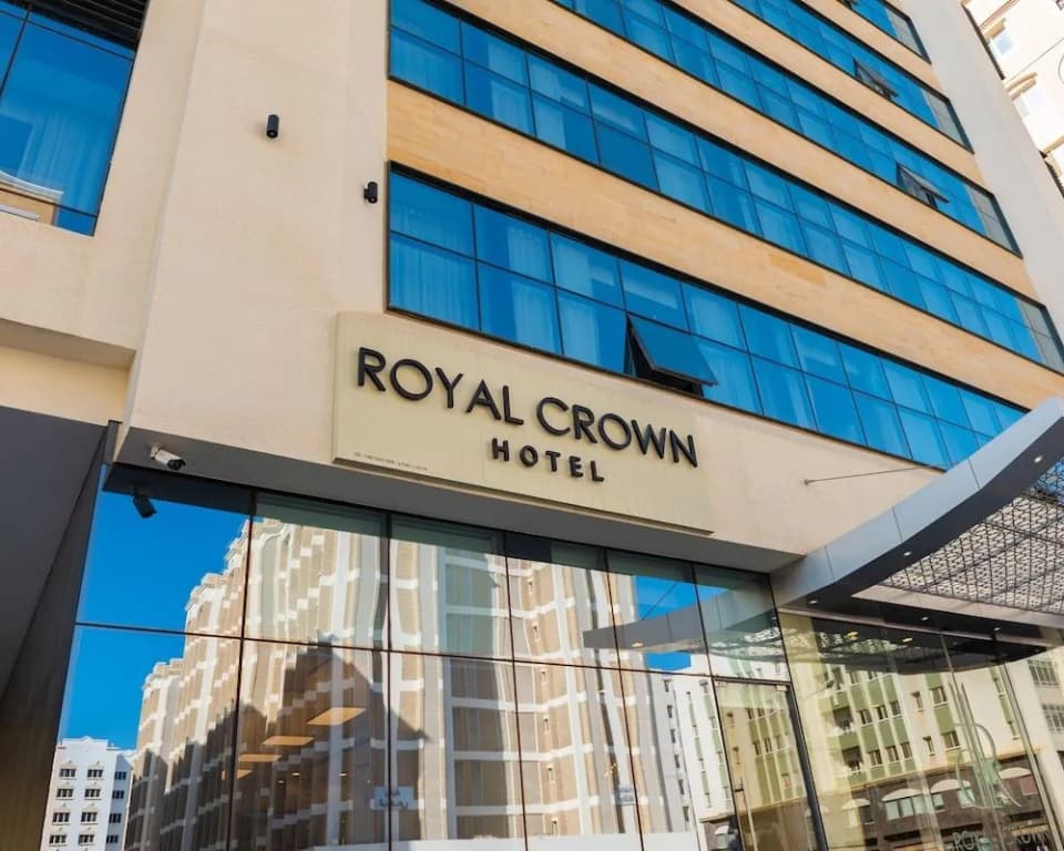 Royal Crown Hotel - main photo