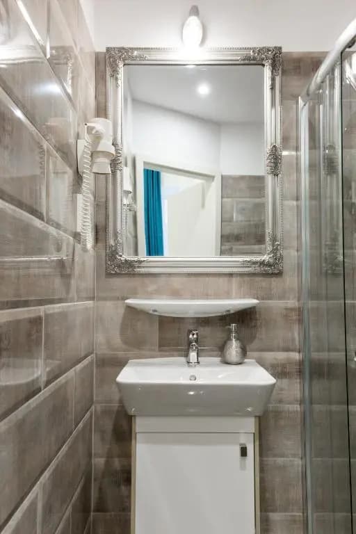 SB Panzio Hotel - photo 36