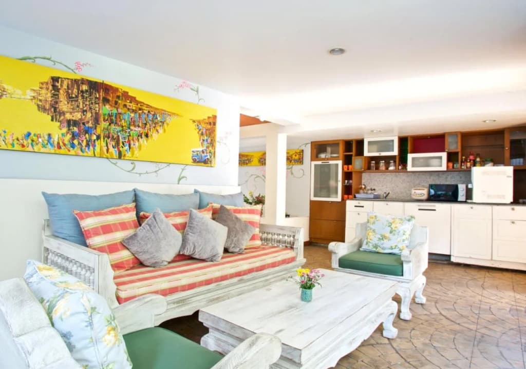 Hub 53 Bed & Breakfast - photo 6