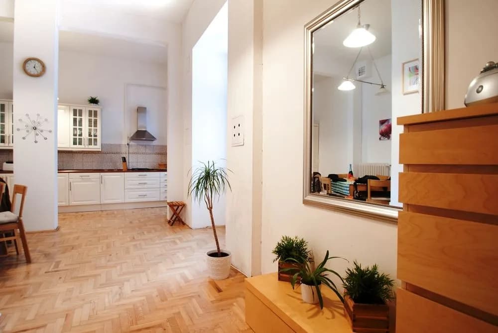 Basilica Apartment - photo 11