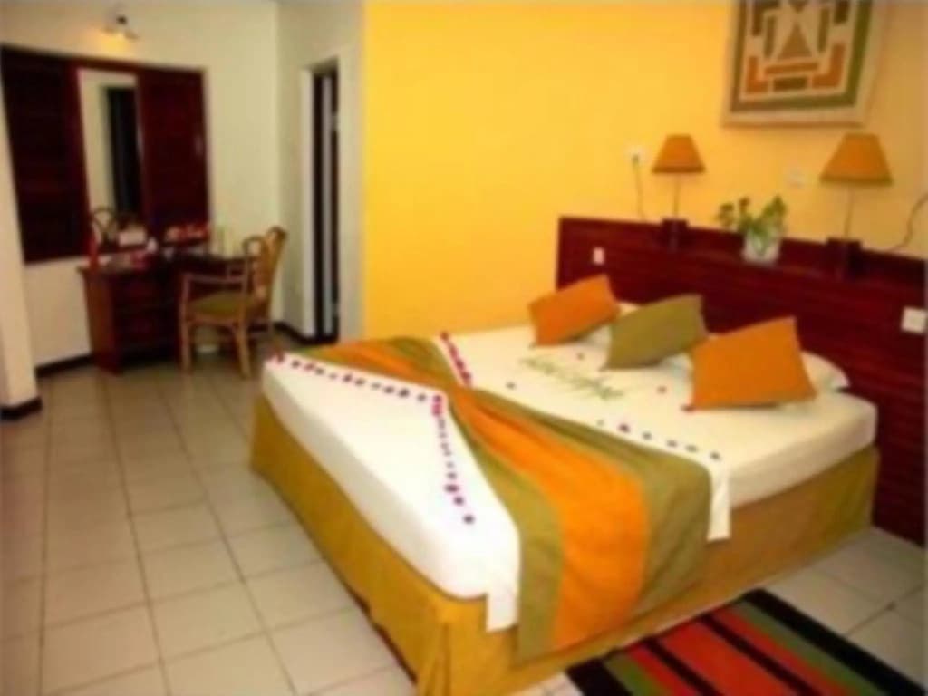 Velidhu Island Resort - photo 2