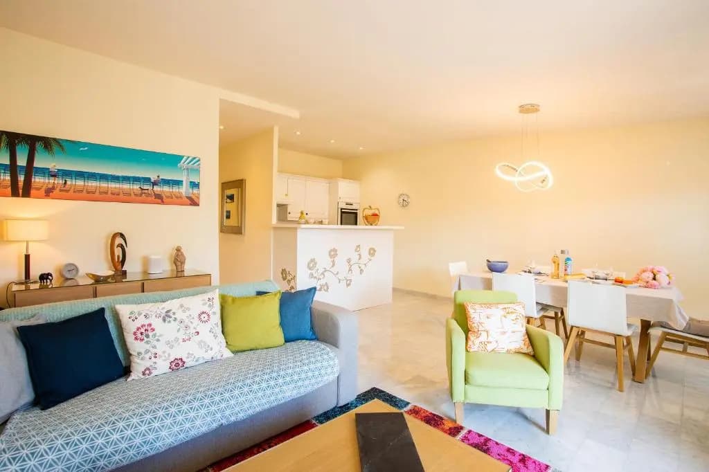 Le Foch Ap4244 by Riviera Holiday Homes - photo 4