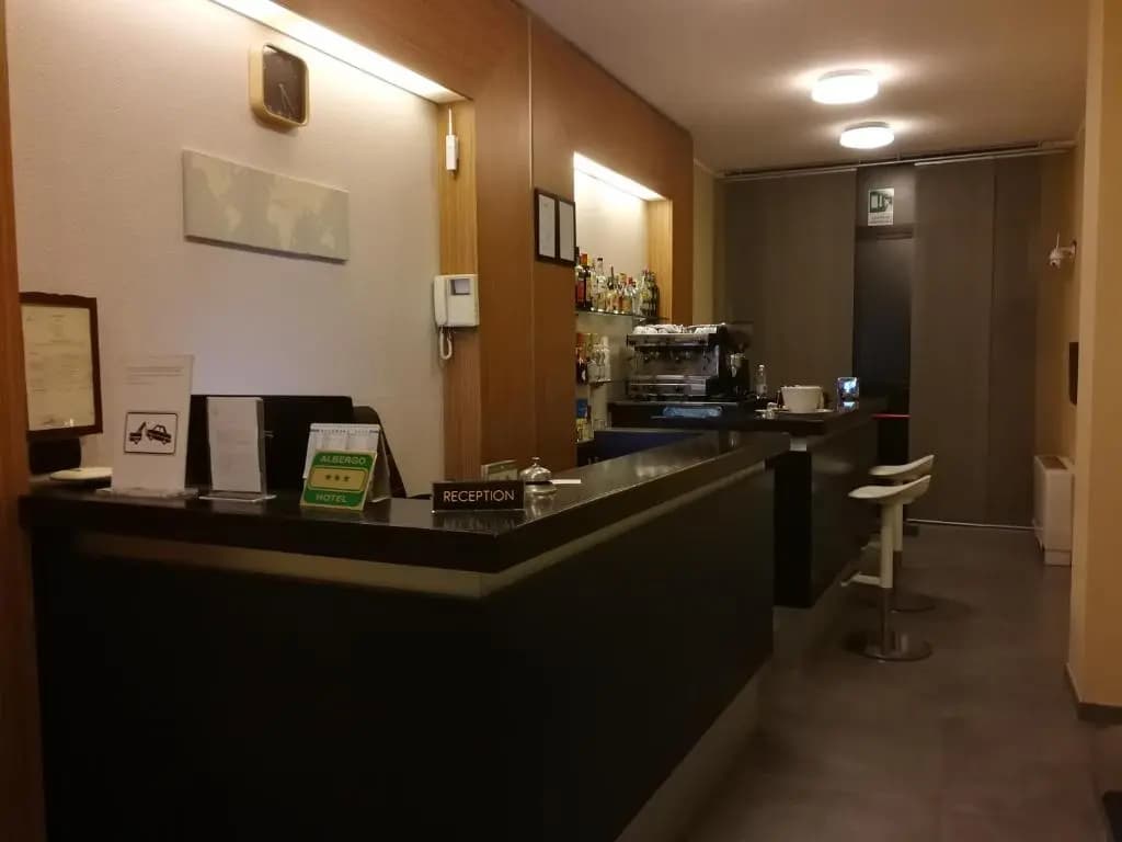 Hotel Salerno - photo 18