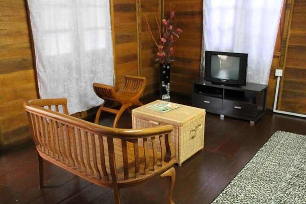 Izz Room Motel - photo 4