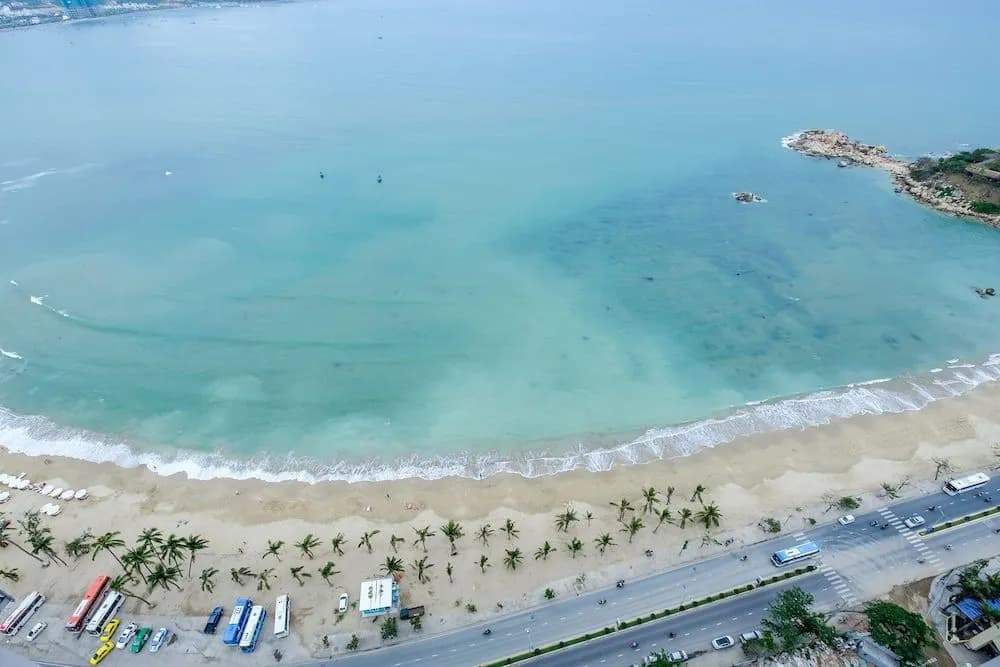 Sunrise Hon Chong Ocean View Apartment - photo 9