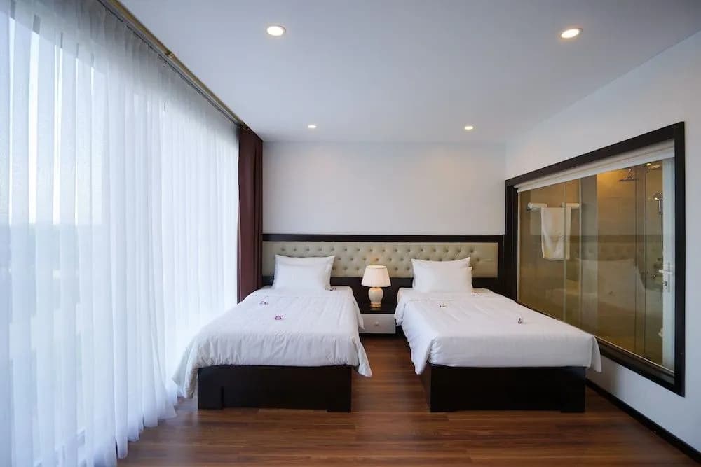 Merit Halong Hotel - photo 6