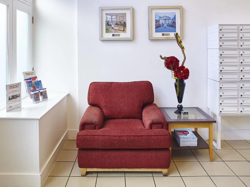 Marlin Apartments Commercial Road - Limehouse - photo 11