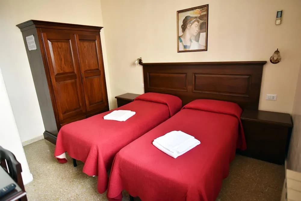 Via Curtatone 12 Apartment - photo 4