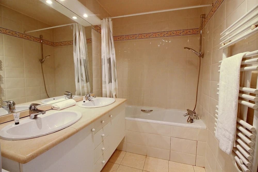 215384 - Bedrooms 66m² - Montparnasse - photo 8