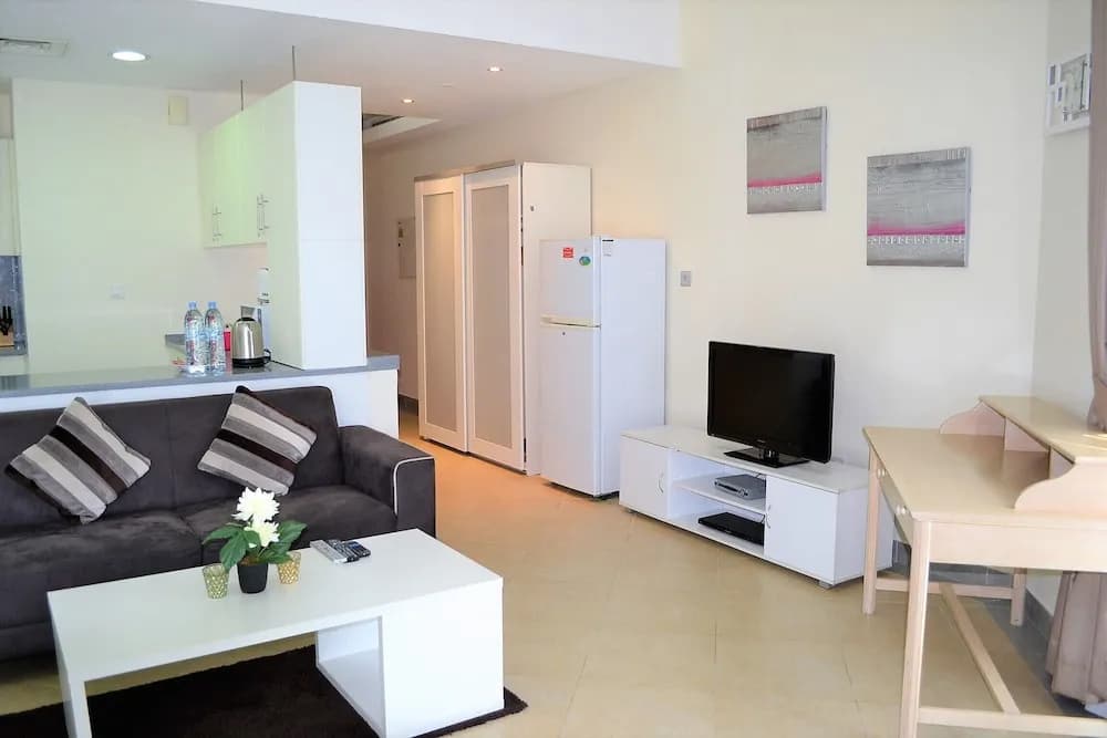 Bright furnished studio near metro in Tecom - ALIA - photo 9