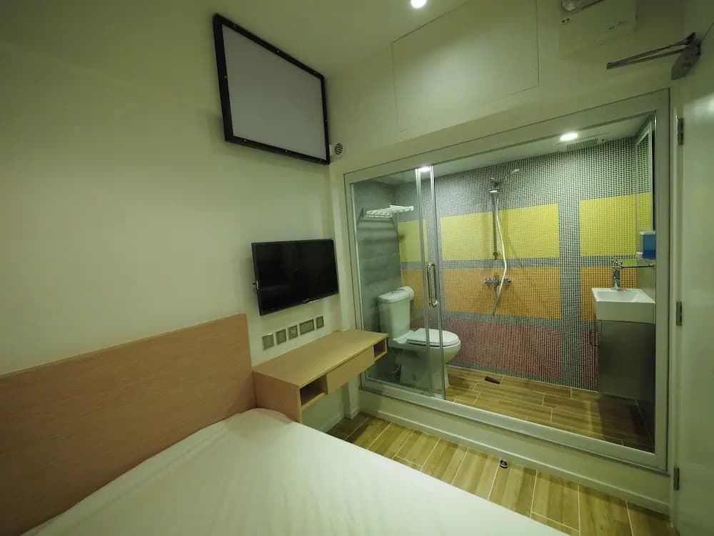 Panda's Hostel - Comics - photo 3