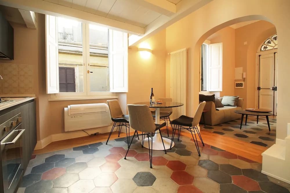Colosseo Topnotch Apartment - photo 3