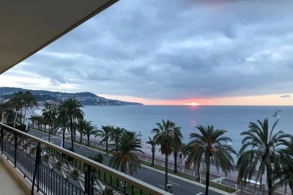 Promenade des anglais Amazing sea view 140M2 3BR - photo 12