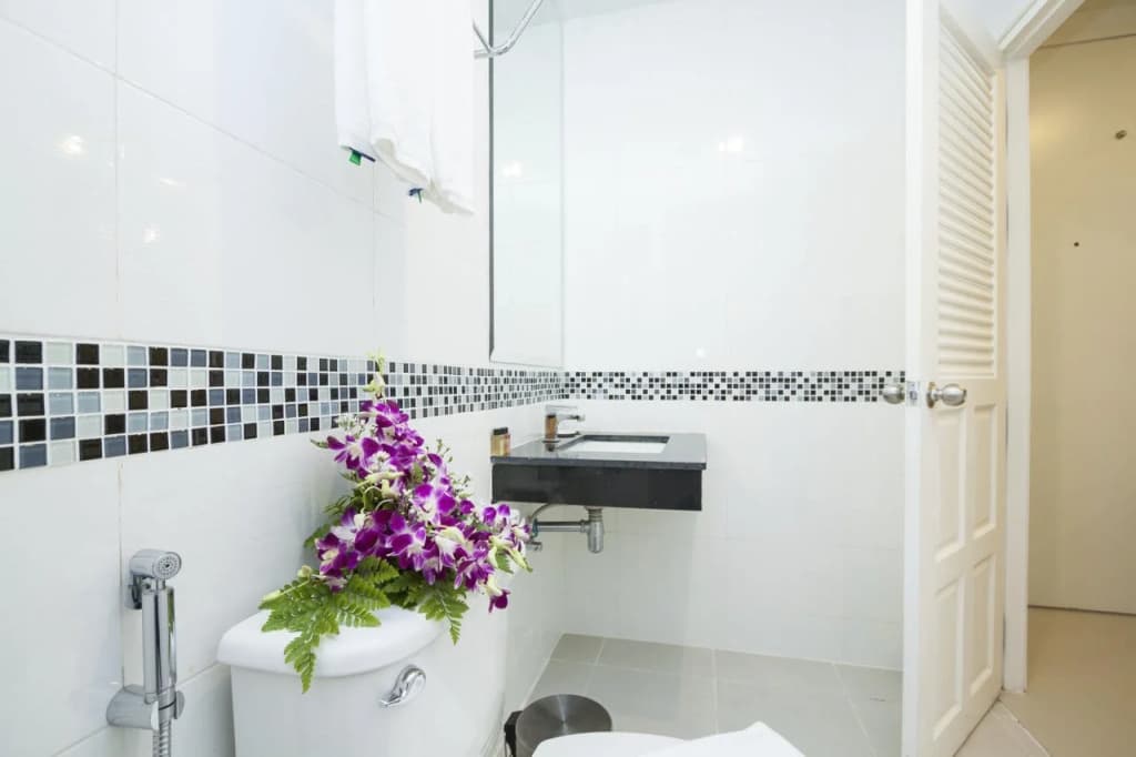 Patong Diamond Hotel - photo 8