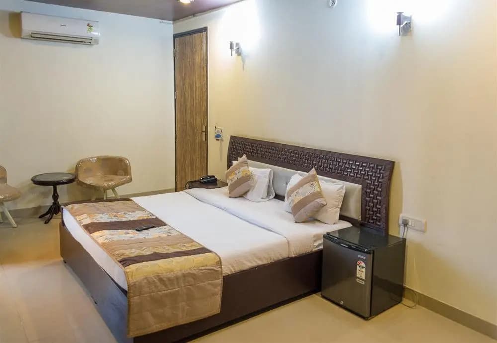 Capital O 312 Hotel Aster Inn - photo 16