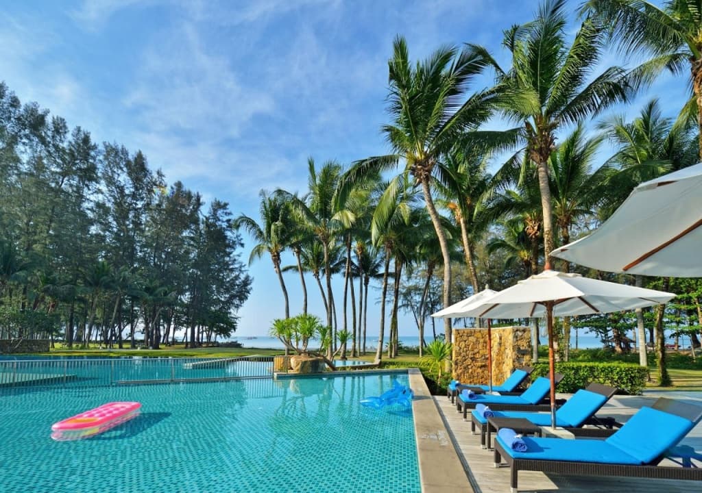 Dusit Thani Krabi Beach Resort Hotel - photo 13