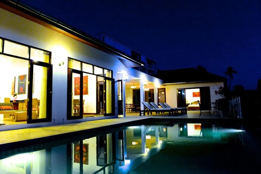 NB Villa Nicky Sunset - main photo