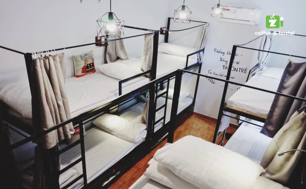 Zi Coffee & Hostel - photo 27