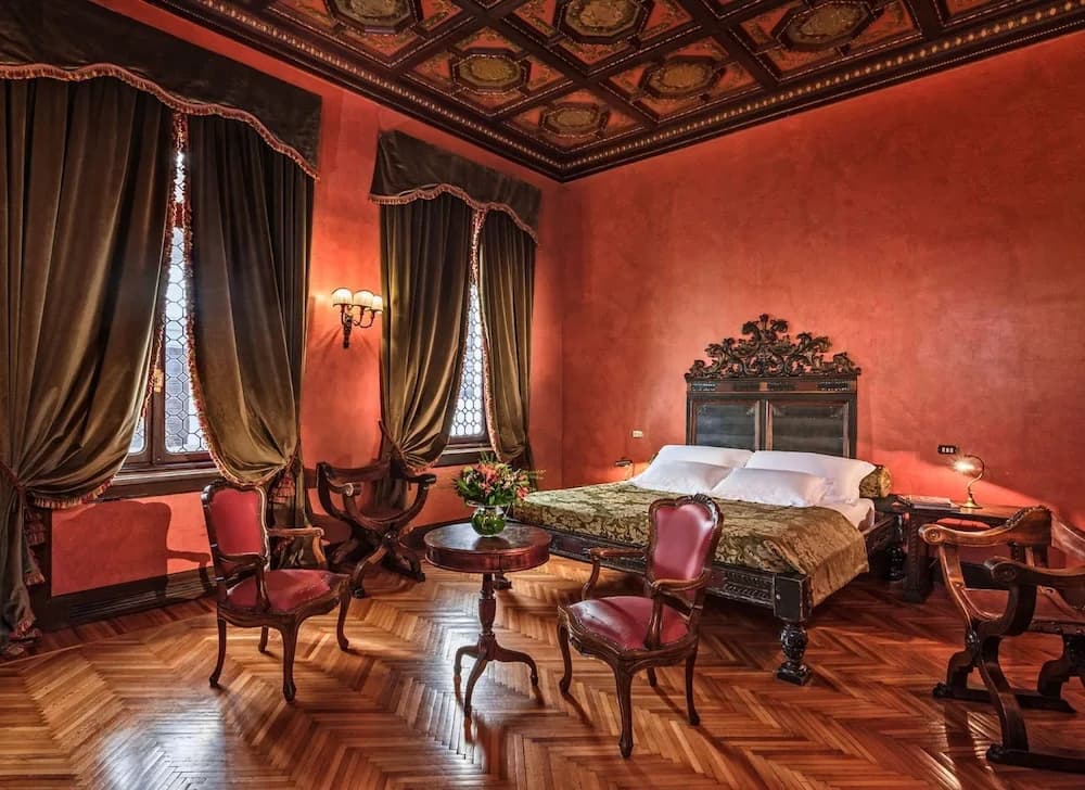 Hotel Locarno - photo 2