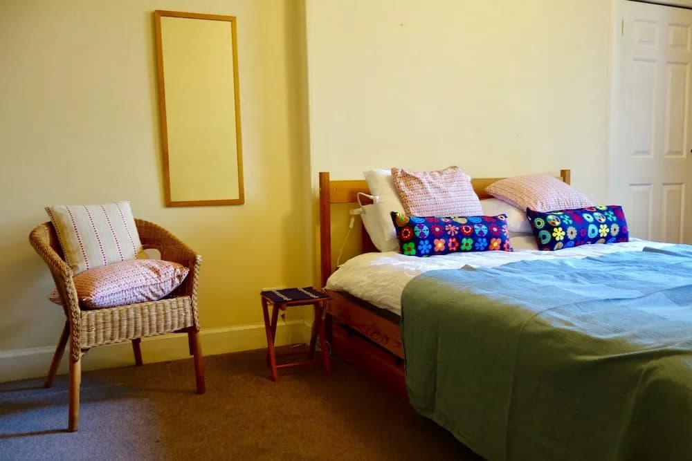 Spacious 2 Bedroom Home In Leith - photo 9