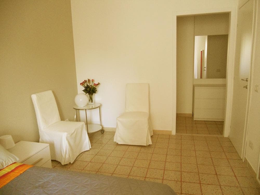 Saint Peter's House - photo 3