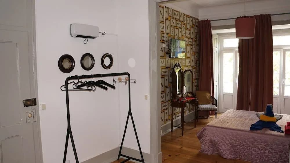 White and Grey Lisbon - Hostel - photo 9