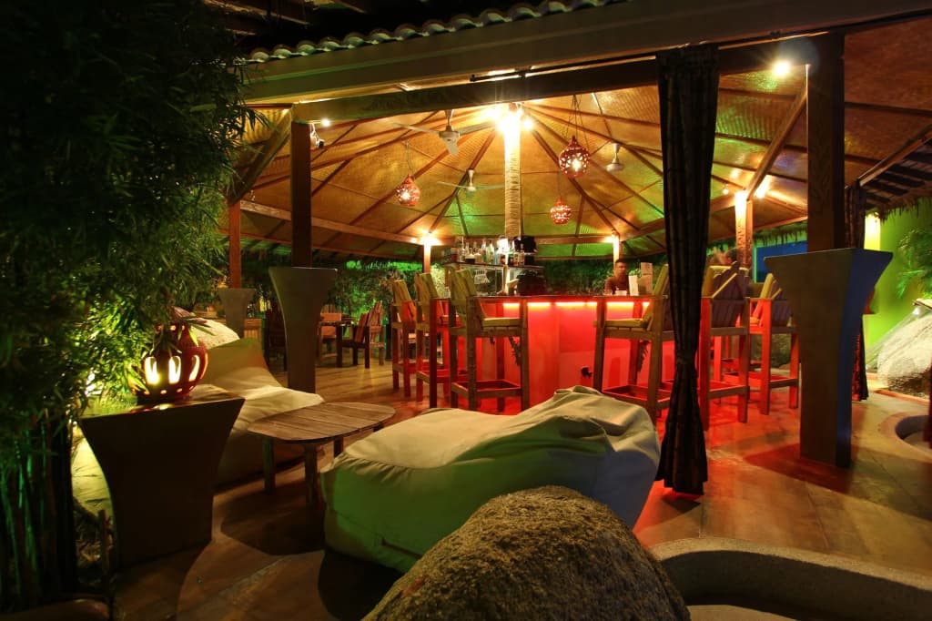 Pandora Lifestyle Hotel - photo 16