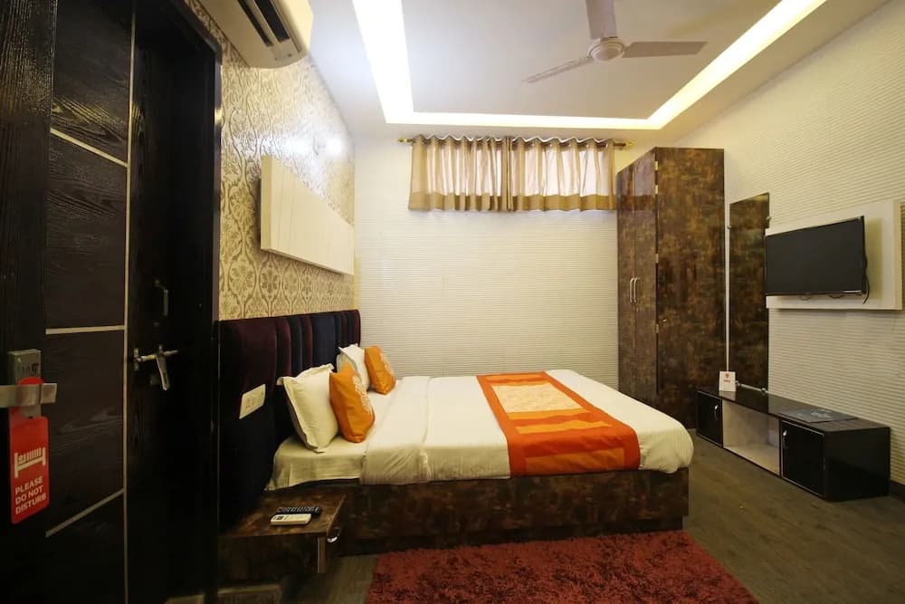 OYO 5109 LS Banquet & Rooms - photo 4