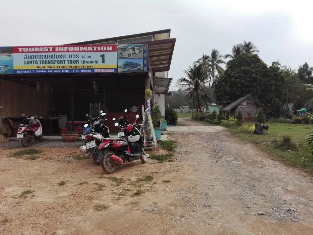 Lanta Mother Hostel - photo 12