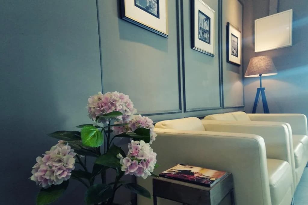 The Loft Plaza Hotel - photo 11