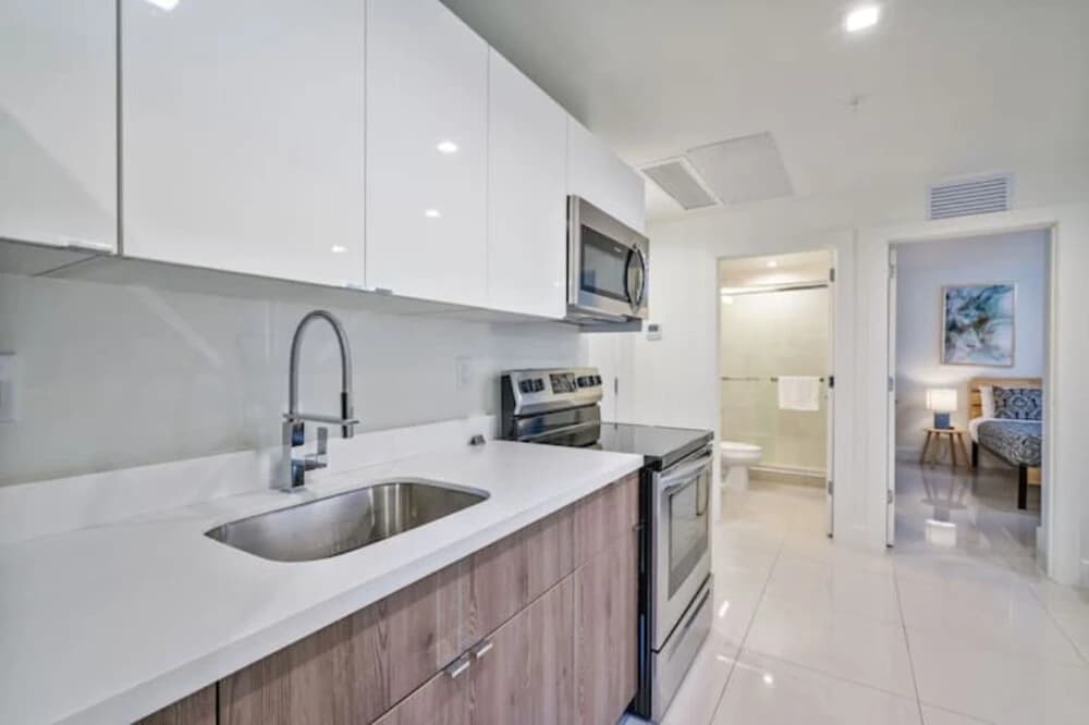 Miami Suite 308 - photo 4