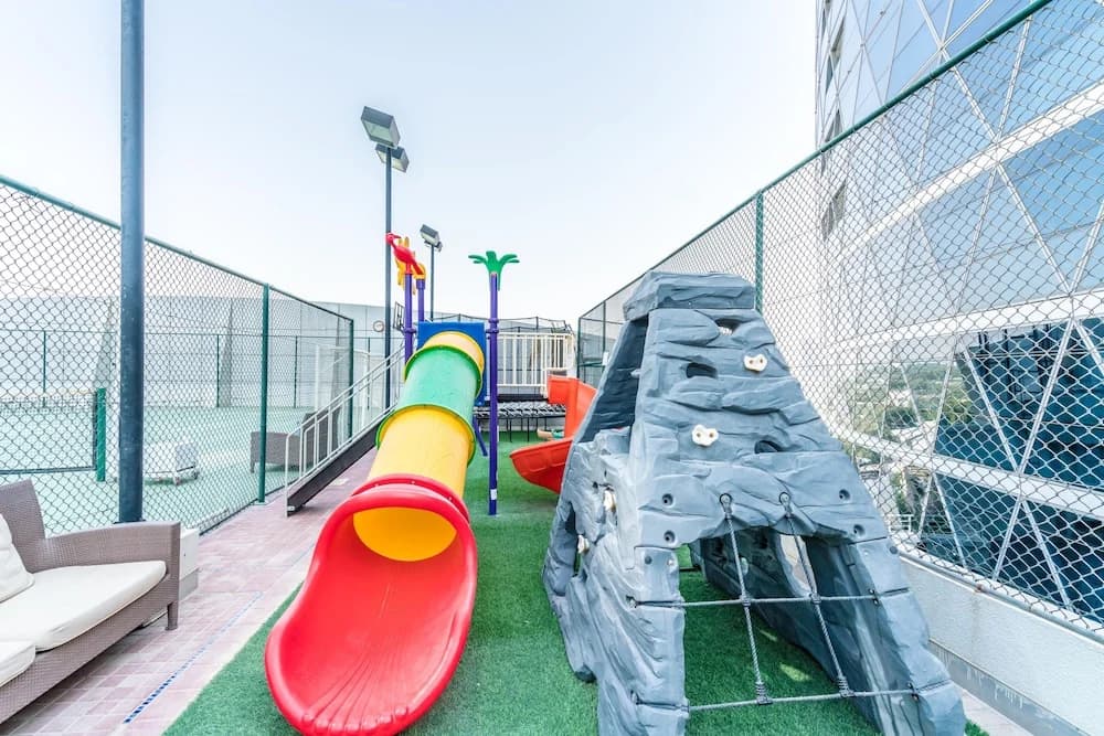 Lux BnB Park Towers DIFC - photo 17