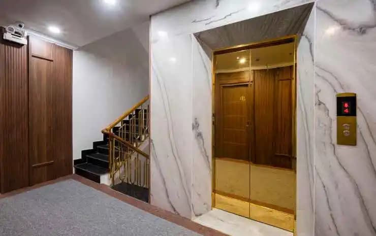 Happy Hotel - photo 12