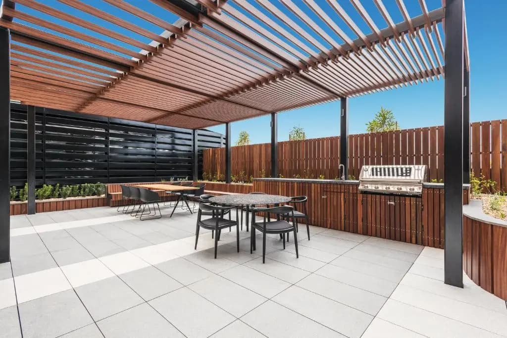 Sky One Apartments by CLLIX - photo 14