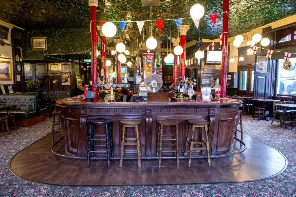 Beaconsfield Hotel - photo 15