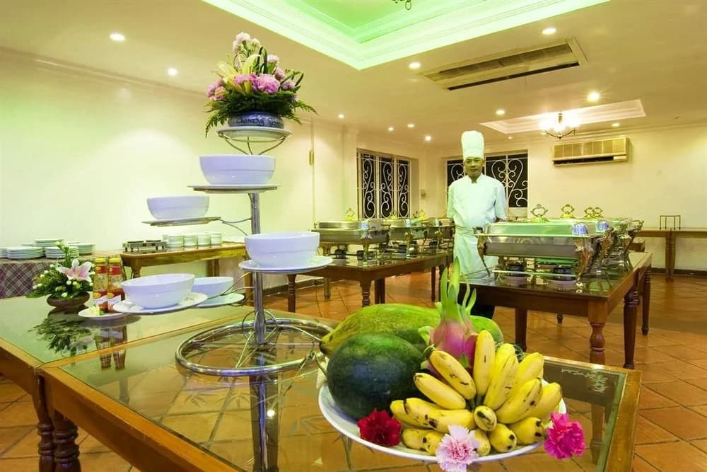 Chancery Saigon - photo 3