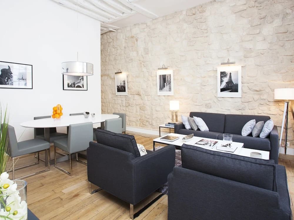 Luxury 2BDR Le Marais I by Livinparis - photo 10