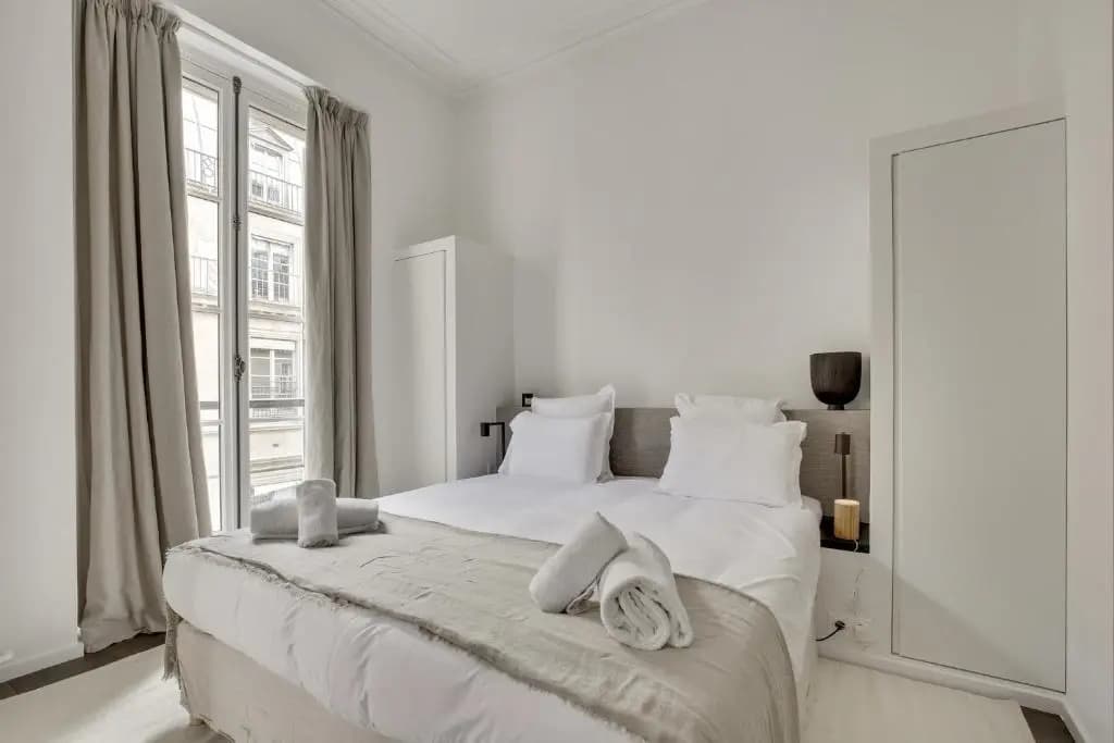 Modern Apt 3bdr/3bath - Louvre Museum/Tuileries - photo 4