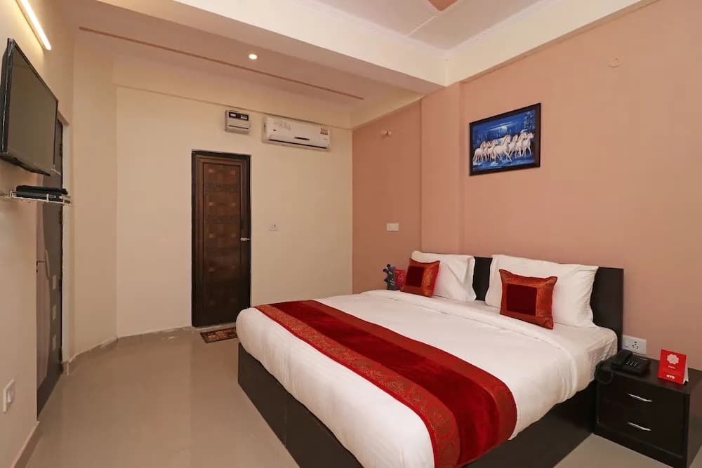 OYO 10032 Dwarka - photo 2