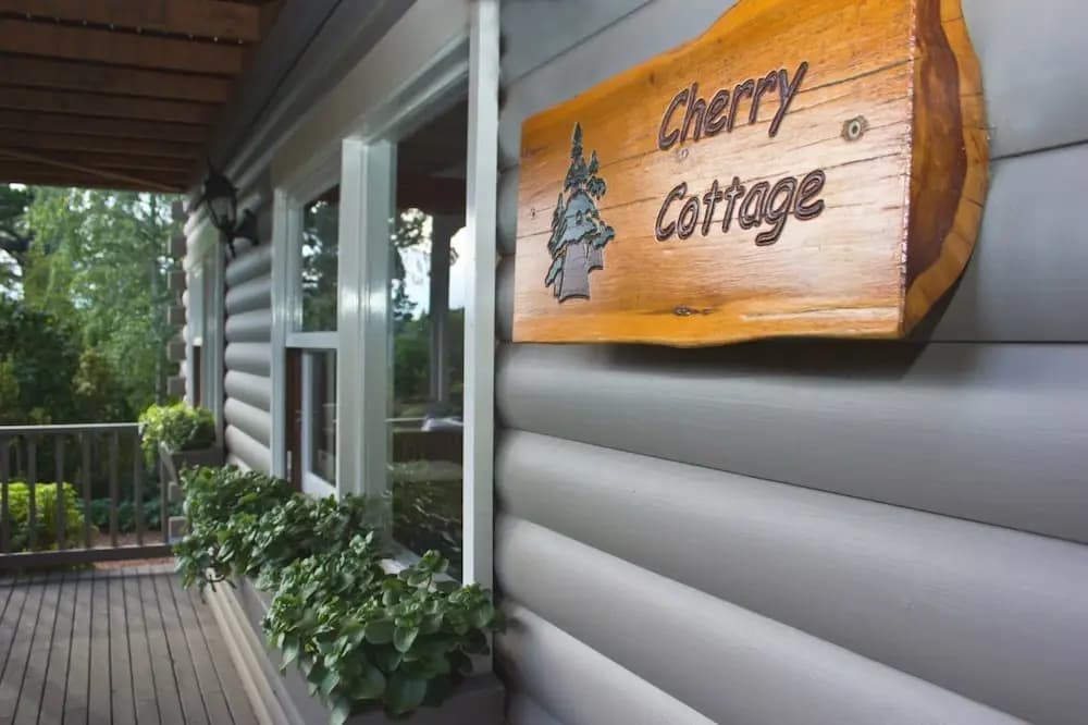 Cherry Cottage - main photo