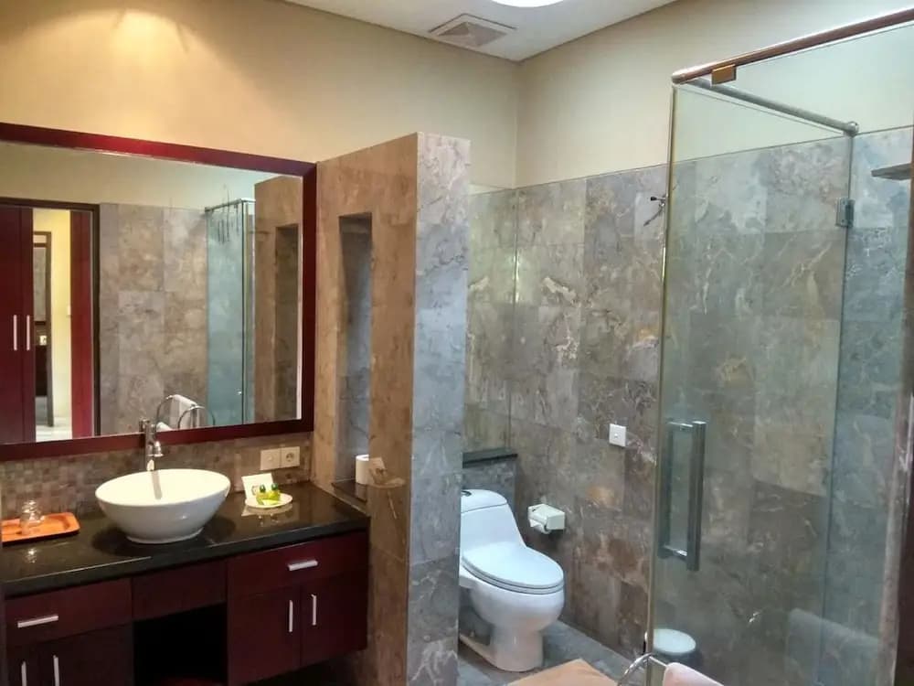 D'Kubu Legian Villa & Guest House - photo 10