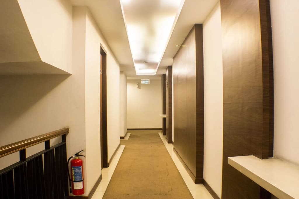 Hotel Feodora Grogol - photo 15