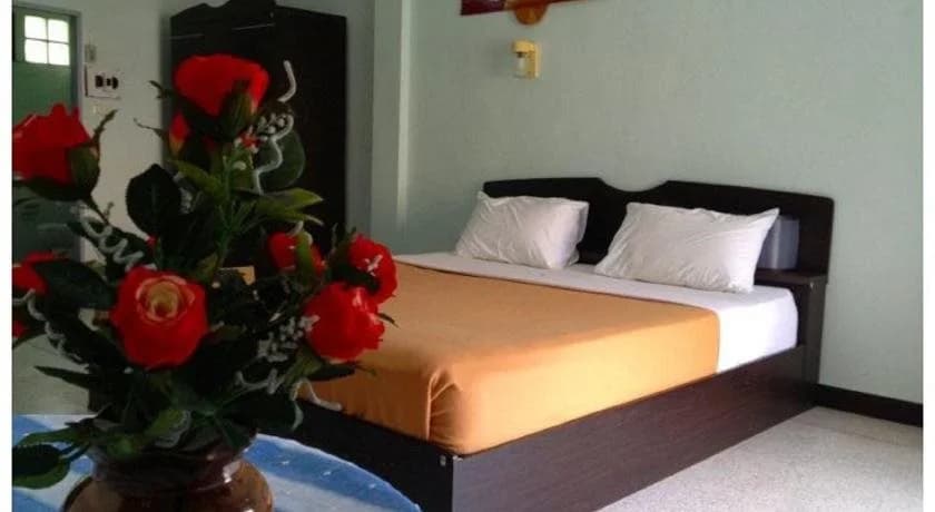 Peter Kamala Guesthouse - photo 5