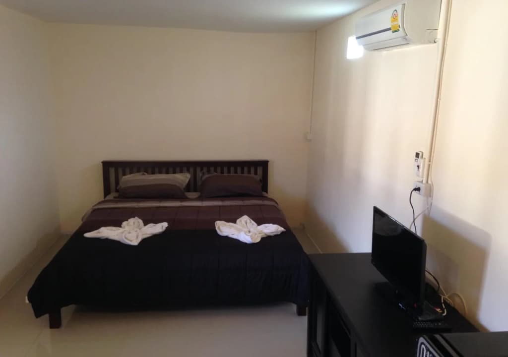 3 Bees Resort - photo 3