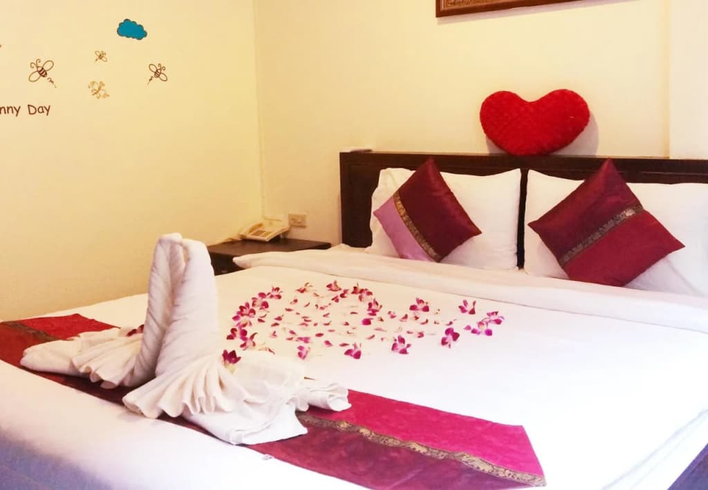 Patong Ours Guesthouse - photo 25