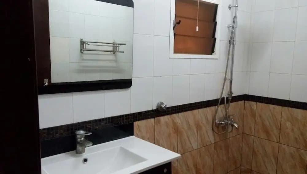Aston Hotel Suites - photo 8