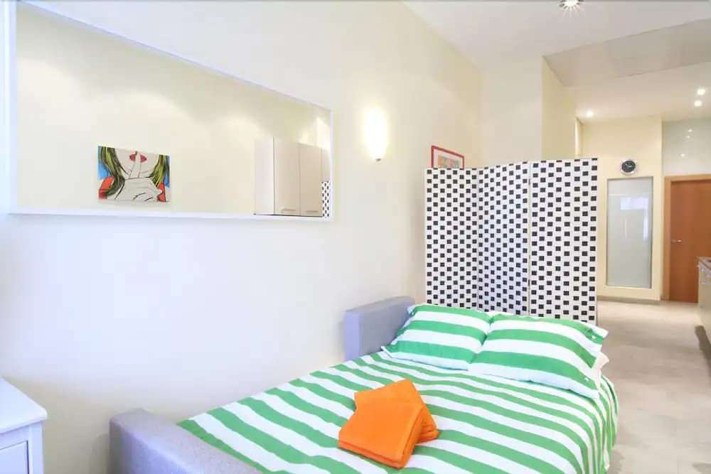 HOMEnFUN Camp Nou Stadium Apartment - photo 2