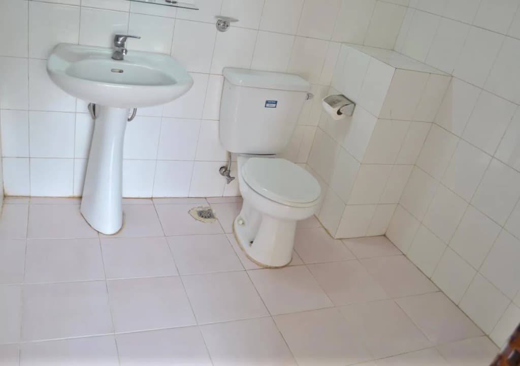 Bien Dong Hotel Halong - photo 7
