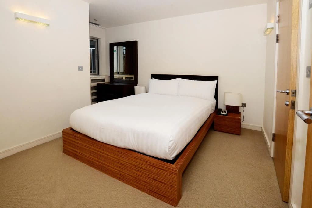 The Harrington - Gloucester Road - 1 Harrington Gardens - photo 2
