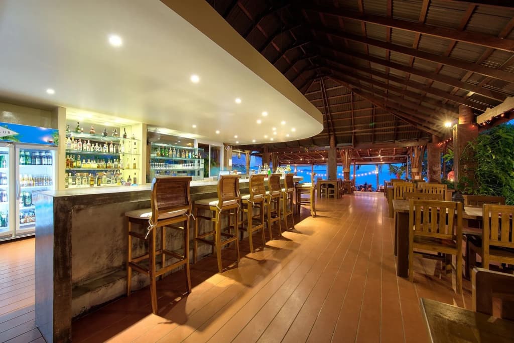 Crystal Bay Yacht Club - photo 34